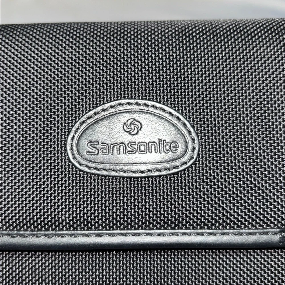 Samsonite Black Business Snap Flap Portfolio Career, Entrepreneurs